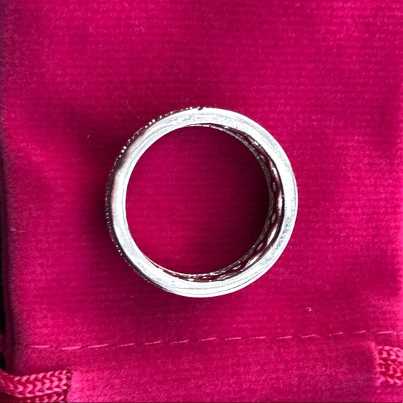 FASCINATION - Picture 4 of 9